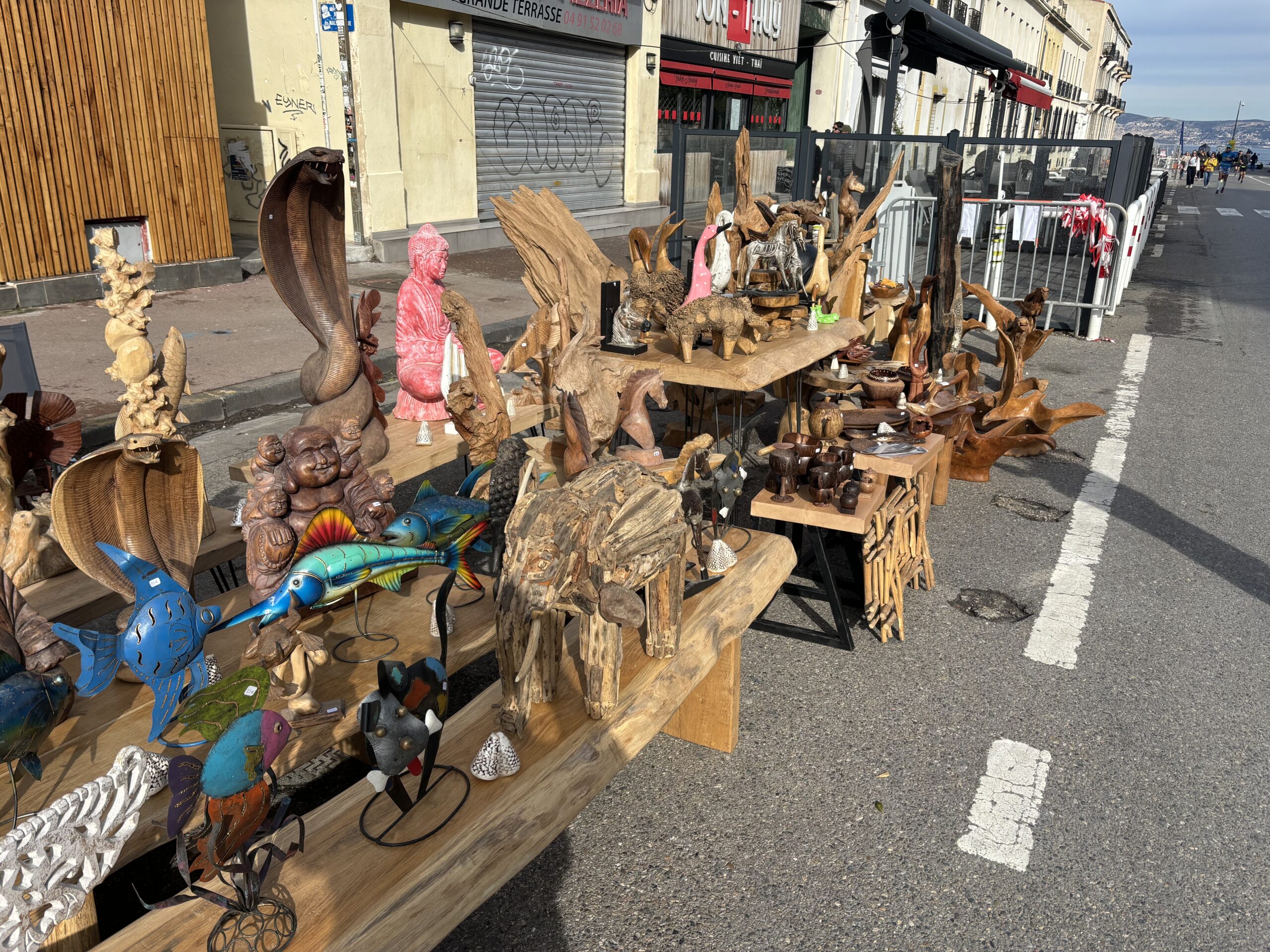 Objets de décoration bois et métal Balinais